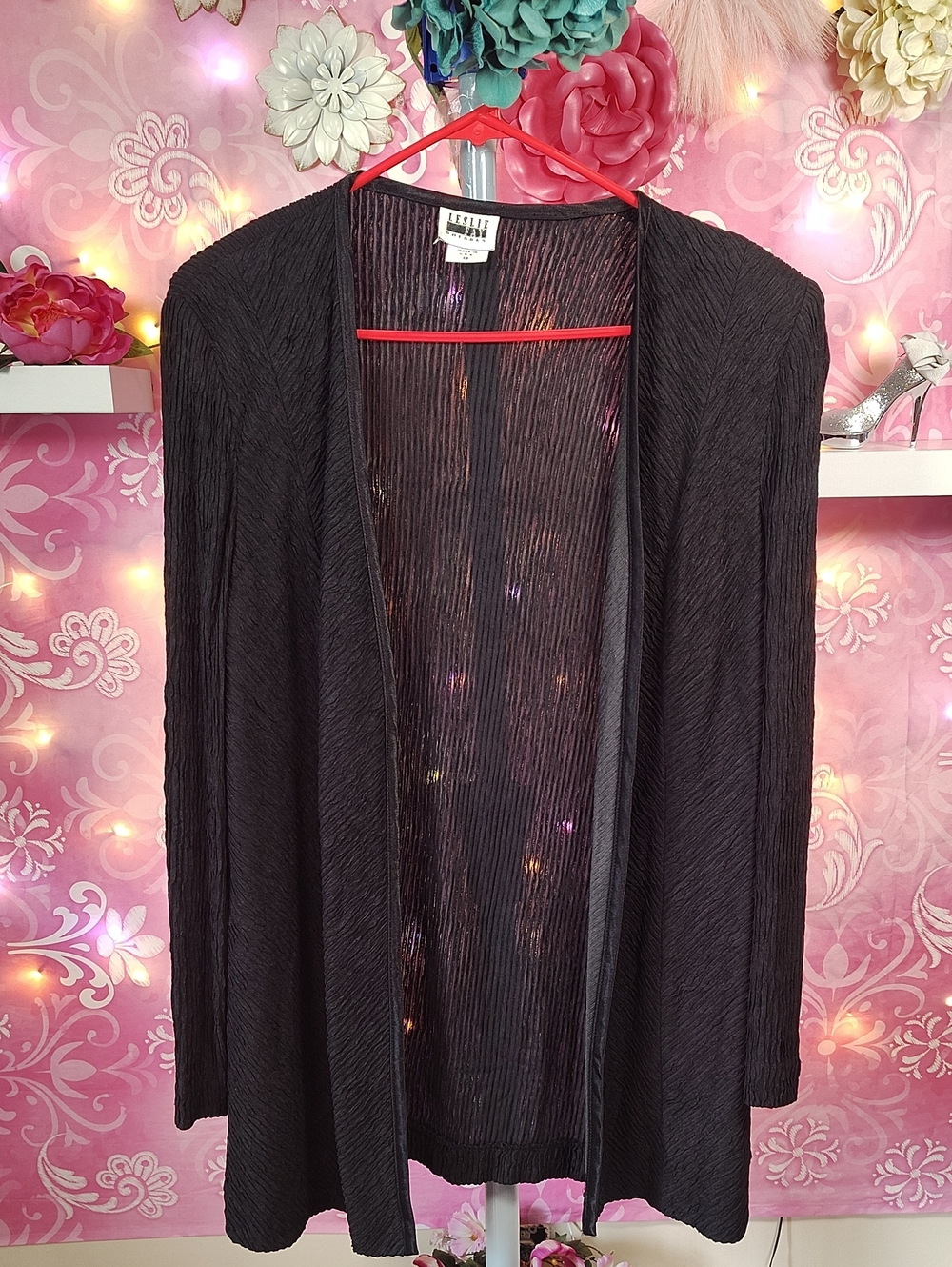 Leslie Fay Black Ribbed Top with Subtle Multicolor Threads